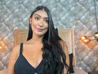 I am a safe woman of herself, flirtatious by nature and passionate about pleasure in all its forms. I love creating a real connection, where chemistry and desire are mixed without hurry. At first glance, my gaze will catch you; Then it will be my smile that will invite you to stay. I like to make you feel desired, special, unique. I am not just a pretty face or a body that causes: I am a complete experience, a living fantasy that knows exactly how to make you forget about the world.

With me, there are no scripts or hurry. Each match is a sensual game, where your wishes and mine intertwine without limits. If you are looking for something more than the typical, if you want to feel, explore and let yourself go ... then you know why you should come to see me.