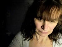 I’m Kathy – author of guides on psychology and nutrition, passionate about traveling and exploring new places. I love sports, especially skiing, and I never miss a good football match. My little dog, keeps me active and happy every day.