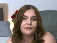 Hey ! i m a nice girl that loves to have fun and to feel good! Join me for naighty and intense moments.