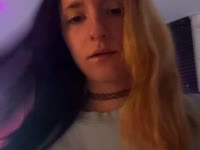 Hii my name is Regina
Im a 20 y/o woman, i like both woman and man because im bisexual,
im a creator i like to stream for all of you and share my blessings