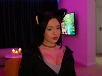 Like to chatting, good music, aesthetics