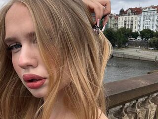 fingering girl AmberWindow