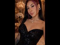 naked girl with webcam masturbating with sextoy AmelieVaillant