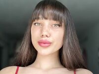 naughty camwhore ChleoWild