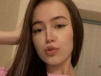 hot cam girl masturbating with dildo ChloeeeAdams