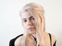 hot cam girl masturbating with vibrator EvaLaren