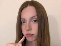 shaved pussy web cam FawnTobin