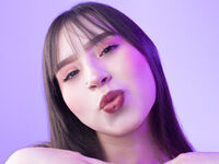 free webcam MadeleynRose