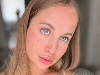 naked webcam girl video MickyBlush