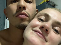 camcouple porn cam AndyZuzka