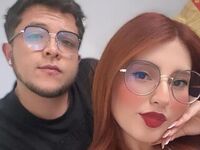 live webcam couple show LeahandAlex