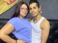 live chat with couple having sex PerlaAndRoberto