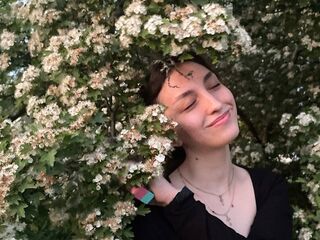 live webcam girl AdalineScavetta