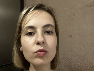 fingering webcamgirl picture AdalineShay