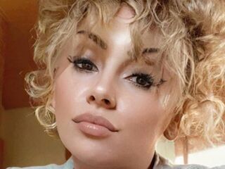 fingering cam whore AlexisGray