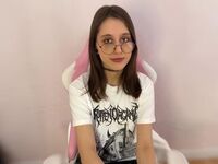 chatroom cam AliceWell