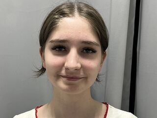 sexy webcamgirl AlisaGlem