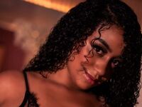 naked cam girl fingering pussy AngelaDiamonds