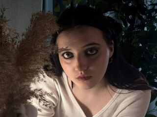 girl fingering shaved pussy AntoniaBonelli