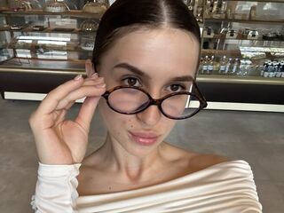 webcamgirl AriaMonro