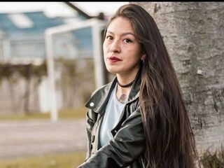 camgirl showing pussy AuroriaSforzah