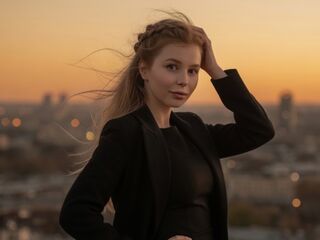 camgirl showing pussy AutumnKoetz