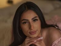 girl webcam AvaLynn