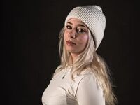 naughty cam girl masturbating BeckyThaissa