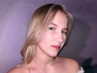 naked girl with cam masturbating BettyKirsy