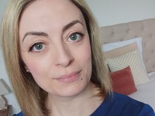 adult cam show BiancaLuxe