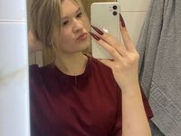 shower web cam Bloryjon