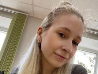 shaved pussy web cam BrittleDorget