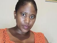 camwhore masturbating with sextoy BuhleSmith