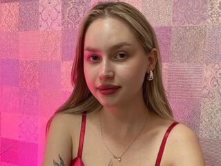 chat room sex webcam CarolineCoxy