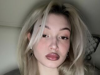 kinky cam CaseyHemmerling