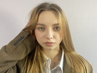 adult chatroom ChariseKuhnke