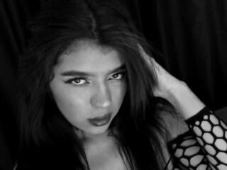 strip tease CharlotheLee