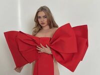 naughty cam girl masturbating ChloeBlueberry