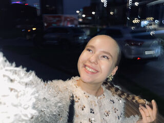 webcam live show CristinAuslander