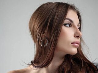 chat room live webcam DionnaTalone