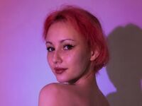 naked webcamgirl picture ElanaHelfert
