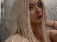 hot cam girl masturbating with sextoy ElsaBarbie