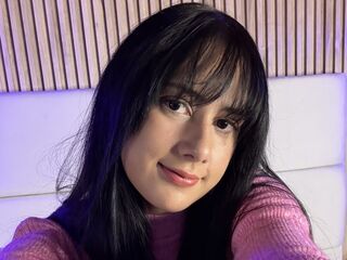 naked cam girl EmilyAleen