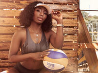 camslut showing tits EmilyValenci