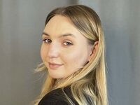 naked camgirl masturbating FloraBrenden