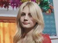 camgirl showing tits GeorgineAragan