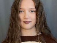 naughty camgirl masturbating with vibrator GiseleRusinko