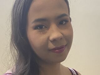 hot webcam slut HanaMontenegro