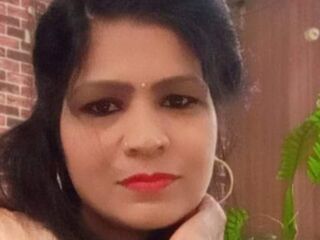 kinky video chat performer HotNandini