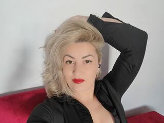 kinky webcam model IsabelIsa